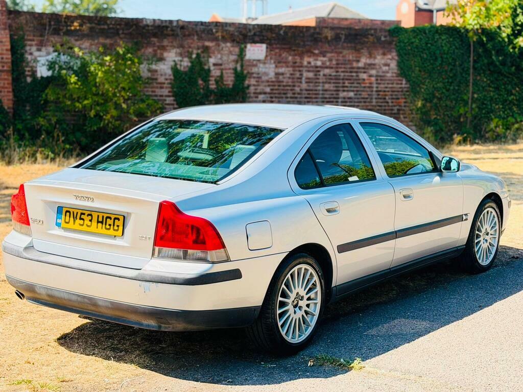 Volvo S60 2.4 D5 S Black #9