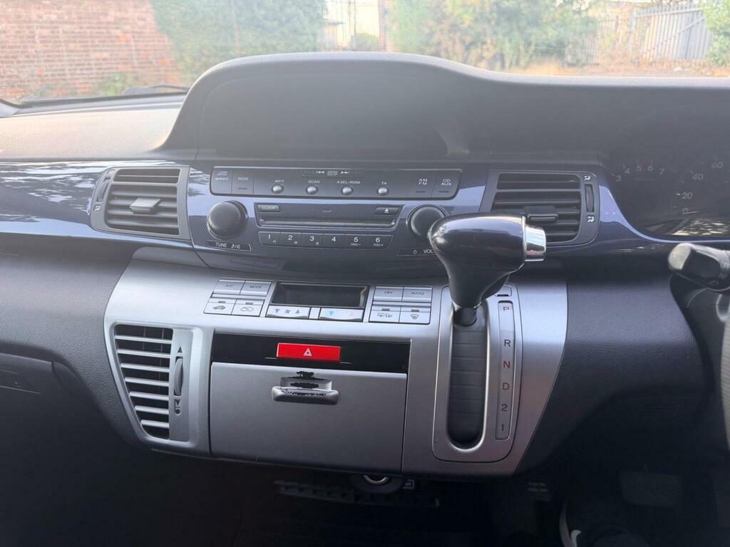 Honda Fr-V Ex Black #39
