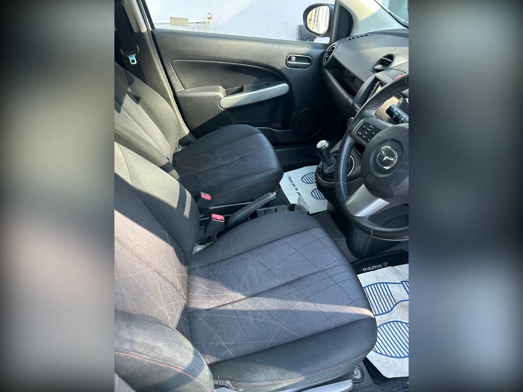 Mazda 2 1.3 Tamura - 59415 Miles Full Mazda Service Hi Silver #24