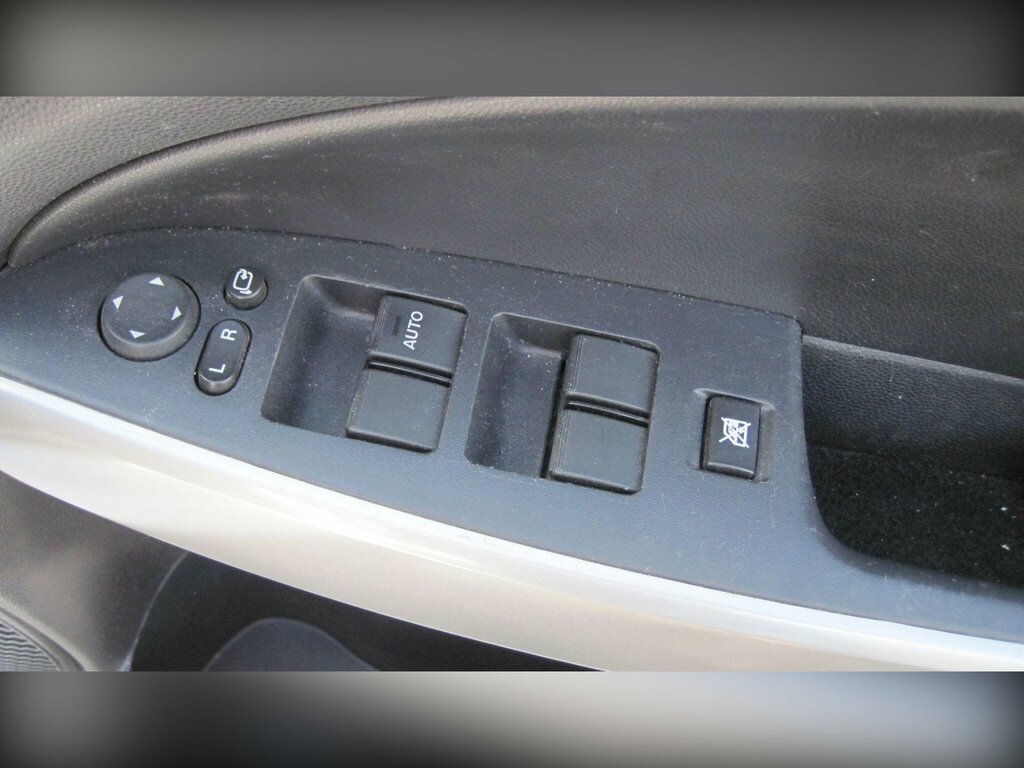 Mazda 2 1.3 Tamura - 59415 Miles Full Mazda Service Hi Silver #21