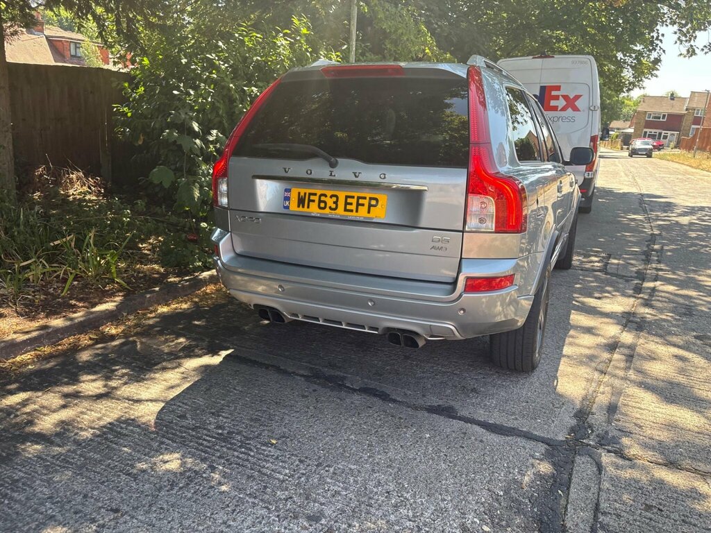 Volvo XC90 D5 Se Lux Awd 5-Door White #10