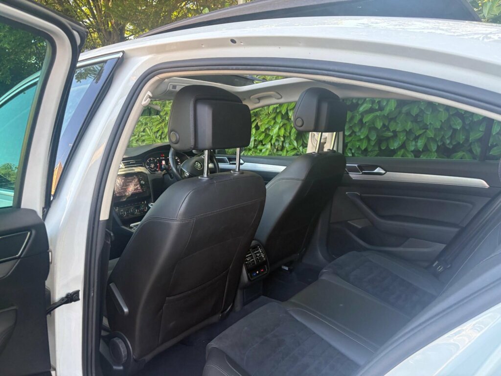 Volkswagen Passat Estate 2.0 Tdi Gt Euro 6 Ss 201717 Grey #14