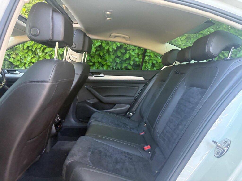 Volkswagen Passat Estate 2.0 Tdi Gt Euro 6 Ss 201717 Grey #25