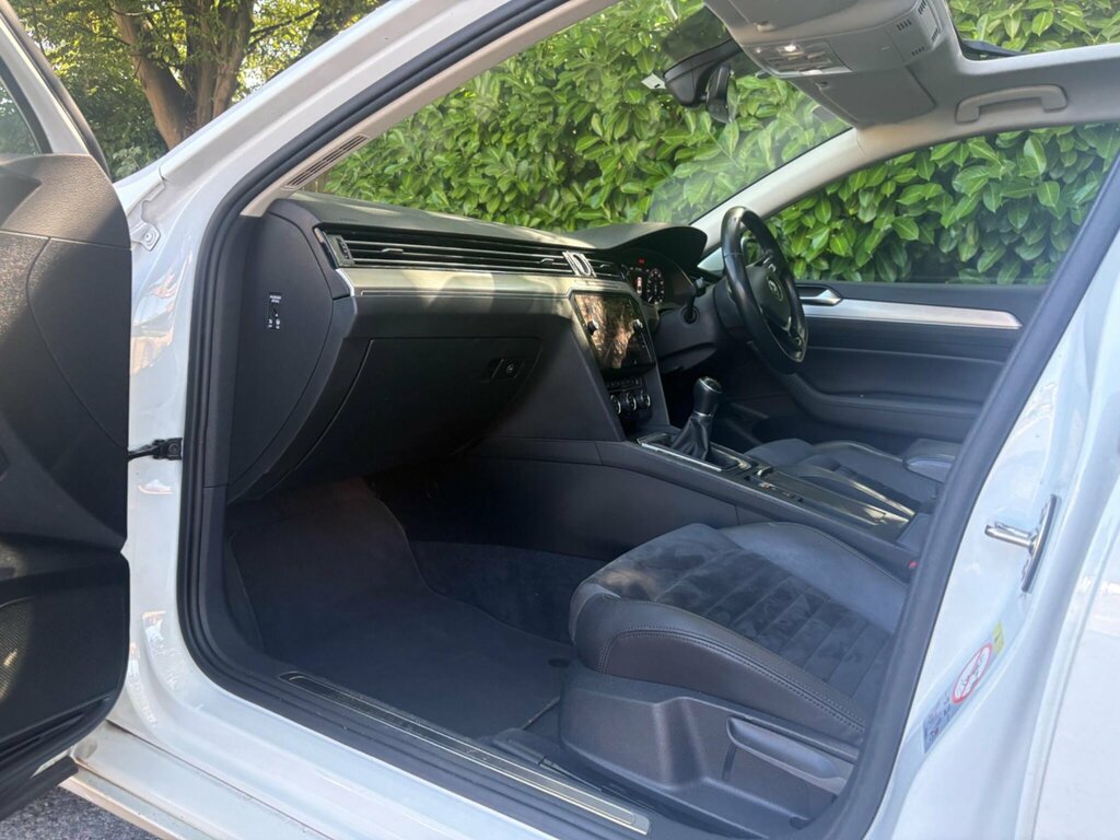 Volkswagen Passat Estate 2.0 Tdi Gt Euro 6 Ss 201717 Grey #16