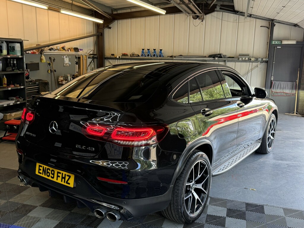 Mercedes-Benz GLC Class 2.0 Glc 300 De 4Matic Amg Line 302 Bhp Blue #7