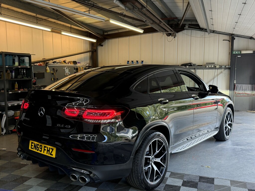Mercedes-Benz GLC Class 3.0 Glc43 V6 Amg Black #4