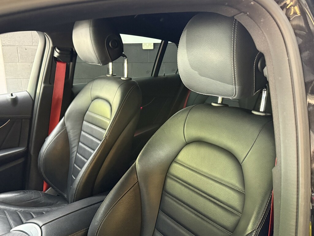Mercedes-Benz GLC Class 2.0 Glc 300 De 4Matic Amg Line 302 Bhp Blue #25