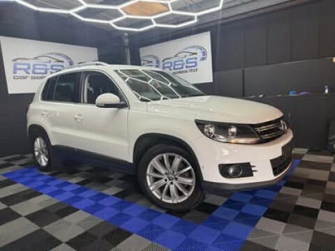 Volkswagen Tiguan 2.0 Tdi Bluemotion Tech Match Edition White #2