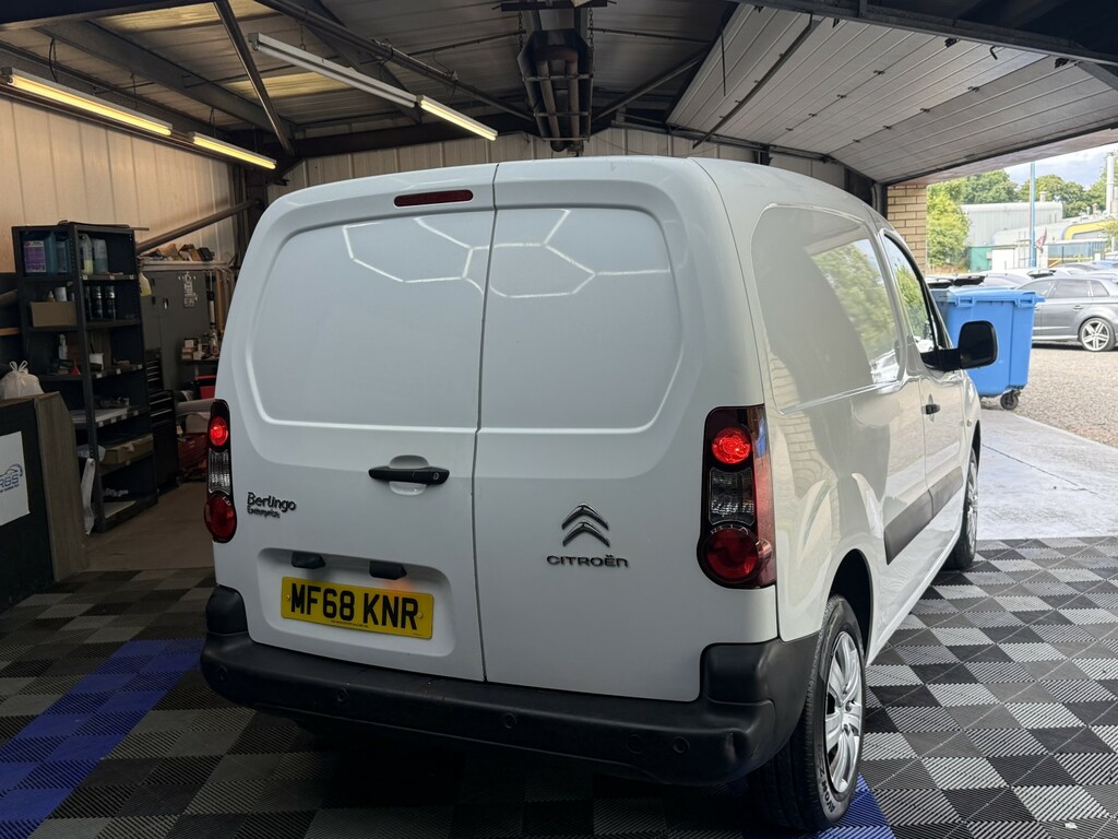 Citroen Berlingo 1.6 Bluehdi 850 Enterprise White #3