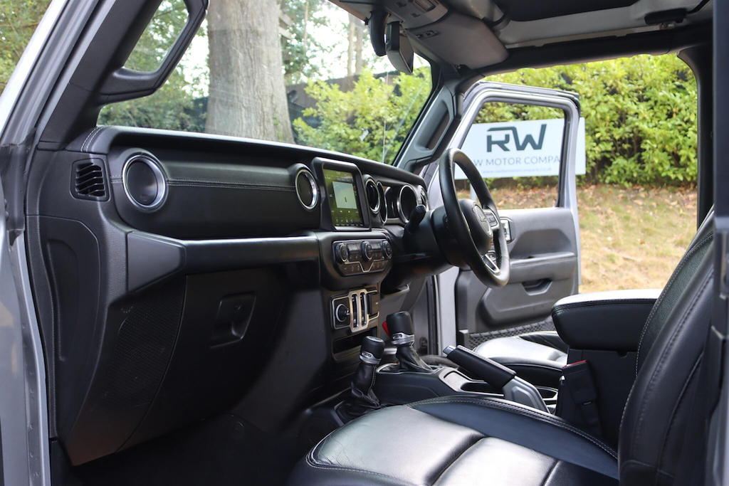 Jeep Wrangler 2.0 Gme Overland 4Wd Euro 6 Ss Silver #3