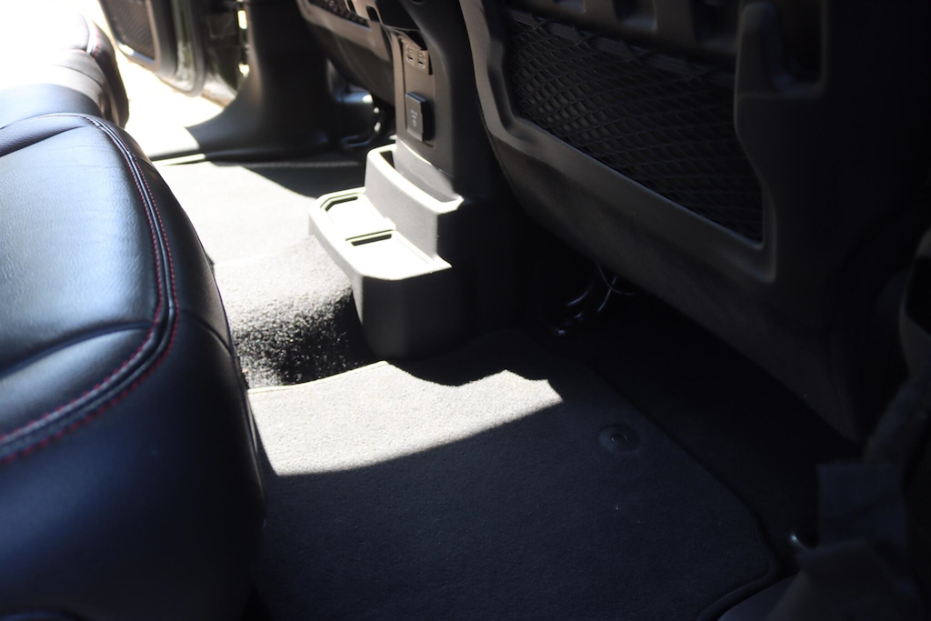 Jeep Wrangler 2.0 Gme Chelsea Truck Co Suv 4Wd E Black #85