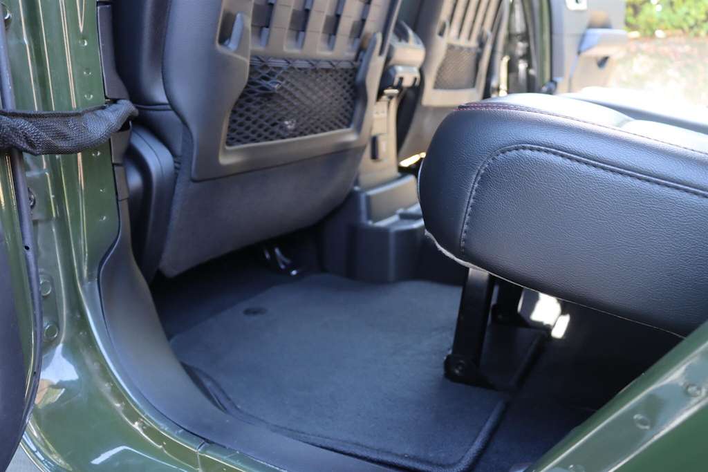 Jeep Wrangler 2.0 Gme Chelsea Truck Co Suv 4Wd E Black #60