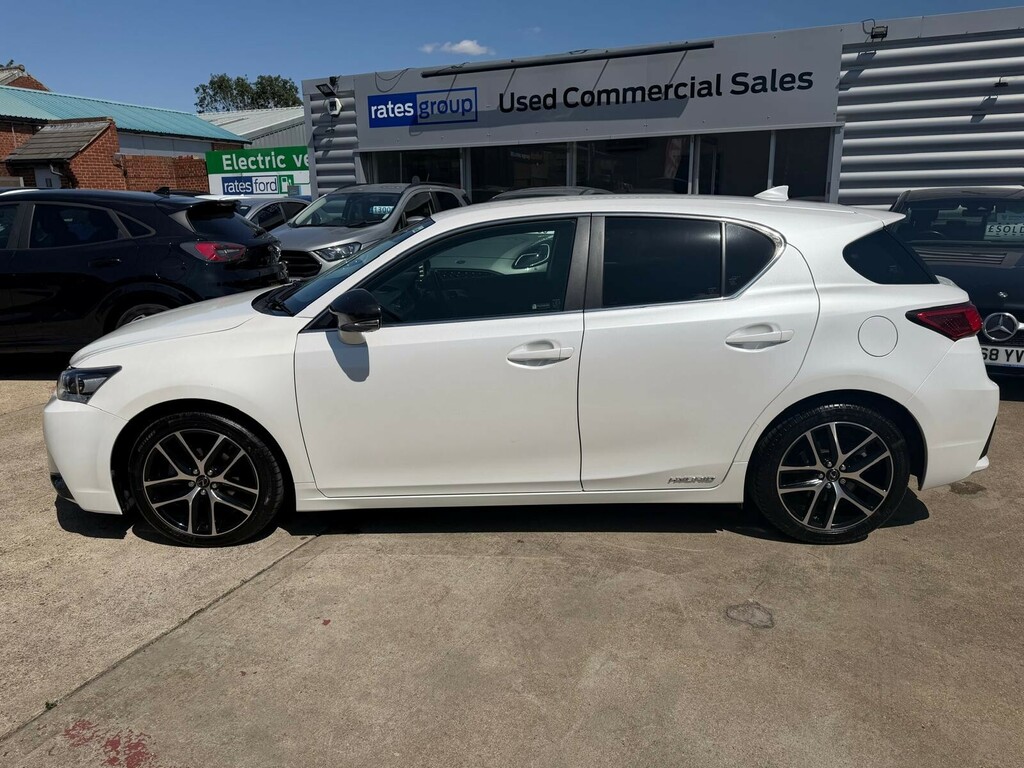 Lexus CT Ct Hatchback 200H 1.8 Cvt White #6