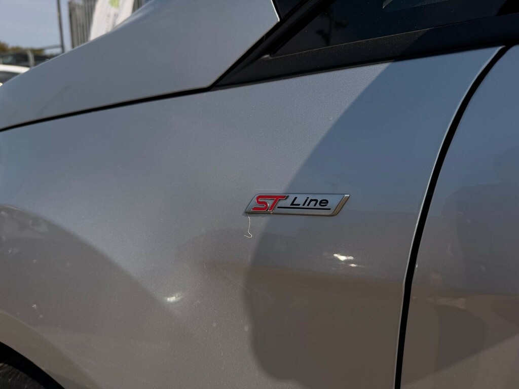 Ford Ecosport Hatchback Silver #5
