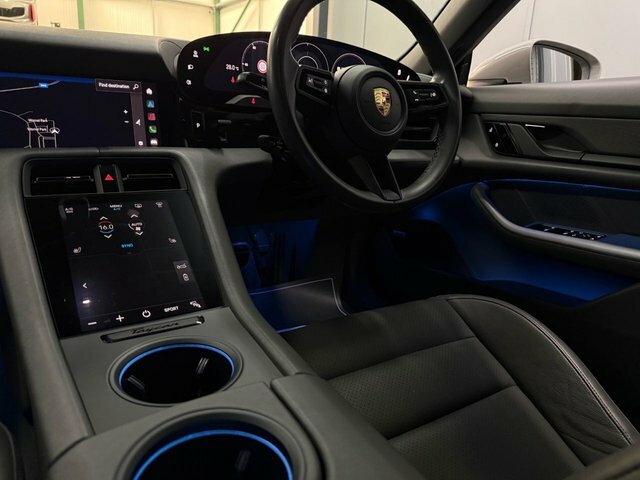 Porsche Taycan Taycan 4S Cross Turismo Grey #29