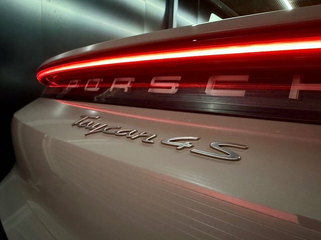 Porsche Taycan Taycan 4S Cross Turismo Grey #14