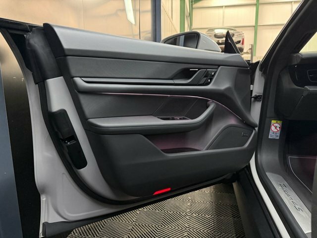 Porsche Taycan Taycan 4S Cross Turismo Grey #61