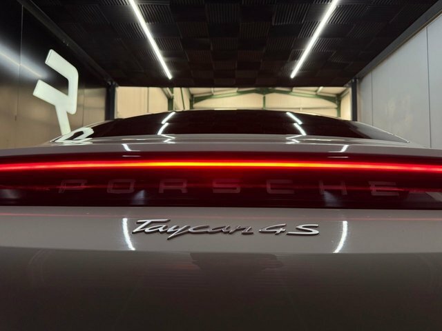 Porsche Taycan 2021 Performance Plus 93.4Kwh 4S Saloon Electr Grey #6