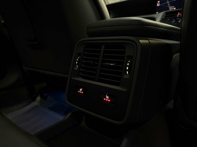 Porsche Taycan Taycan 4S Cross Turismo Grey #41