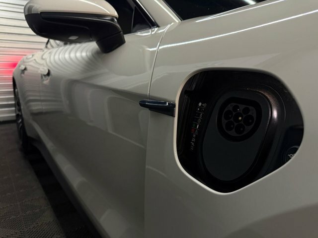 Porsche Taycan Taycan 4S Cross Turismo Grey #50