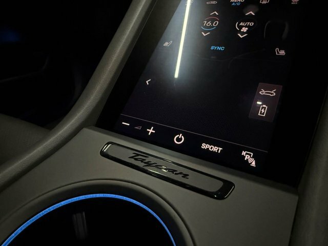Porsche Taycan Taycan 4S Cross Turismo Grey #38