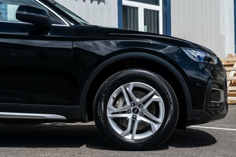 Audi Q5 2.0 Q5 Phev Black #5