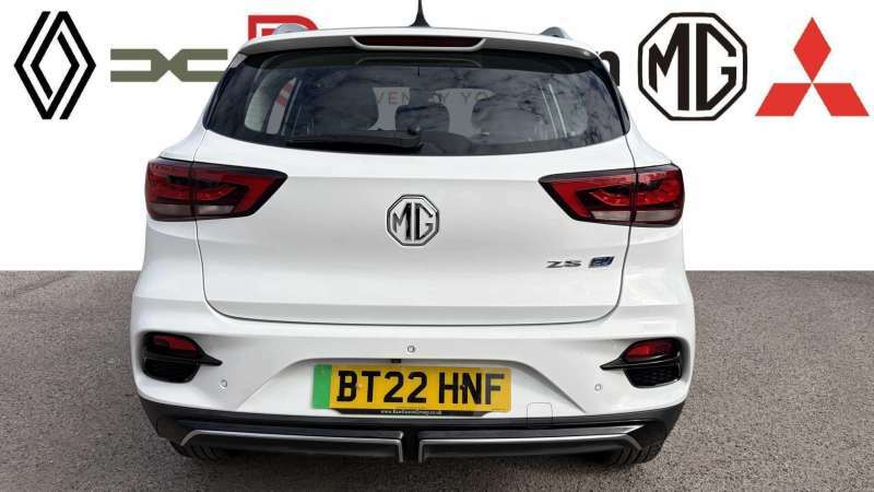 MG ZS Trophy Ev White #6