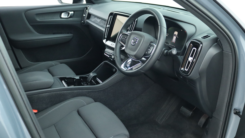 Volvo XC40 Single Motor Plus Park Camera, Heated Seats, Appl #4