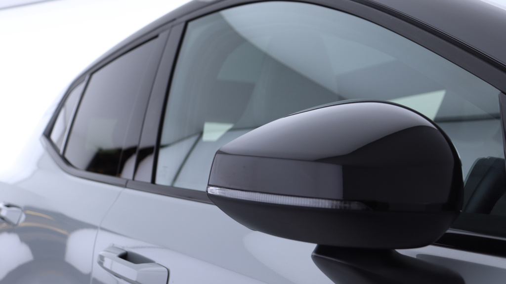 Volvo EX30 Ultra, Twin Motor Performance, Recall C Blue #37