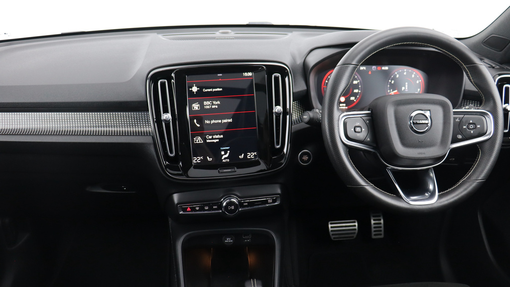 Volvo XC40 B4 P Awd R-design Pro Driver Assist Pack, Loung  #5