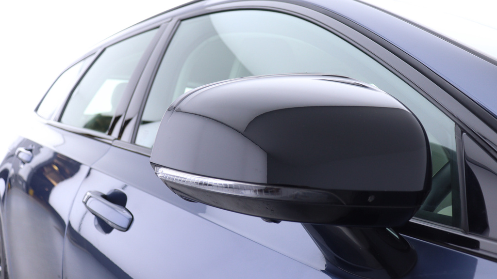 Volvo V90 Ultimate, B5 Mild Hybrid, Dark Lane Keeping-panor Silver #35