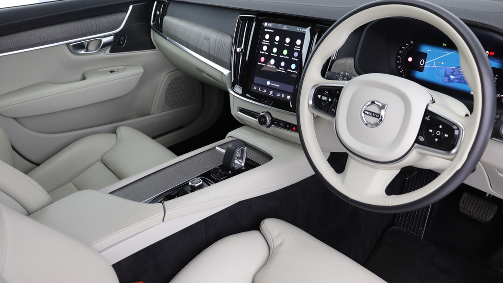 Volvo V90 B5 P Plus Dark Blond Leather, Harmankardon Sou #4