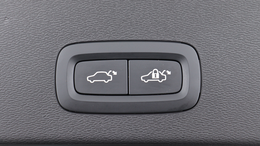 Volvo C40 Recharge Ultimate, Twin Motor, Heated Se Blue #35