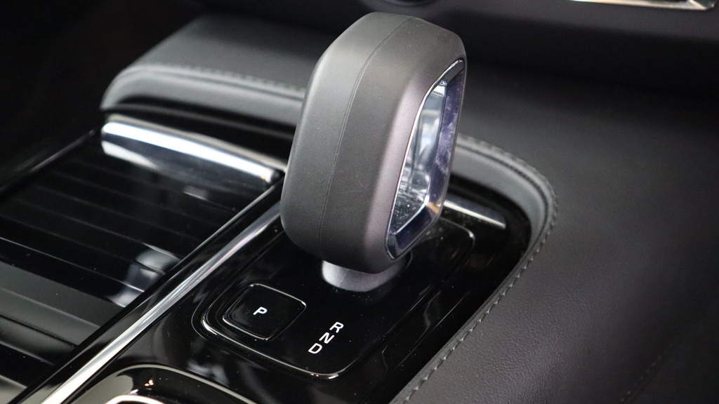Volvo V90 Plus, T6 Awd Plug-in Hybrid, Dark Blue #39