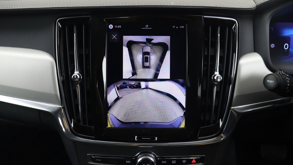 Volvo V90 Plus, T6 Awd Plug-in Hybrid, Dark Blue #31
