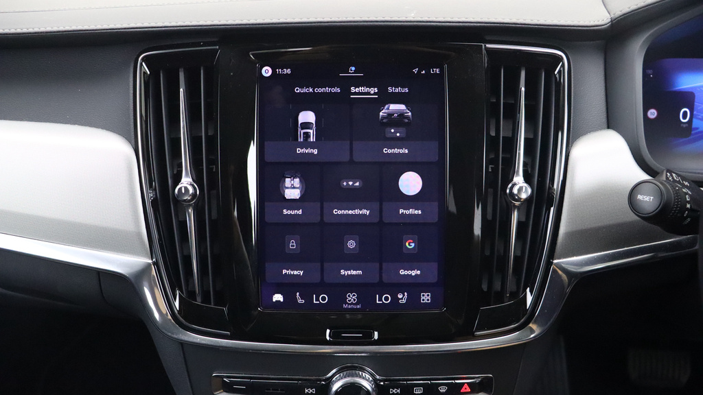 Volvo V90 Plus, T6 Awd Plug-in Hybrid, Dark Blue #26