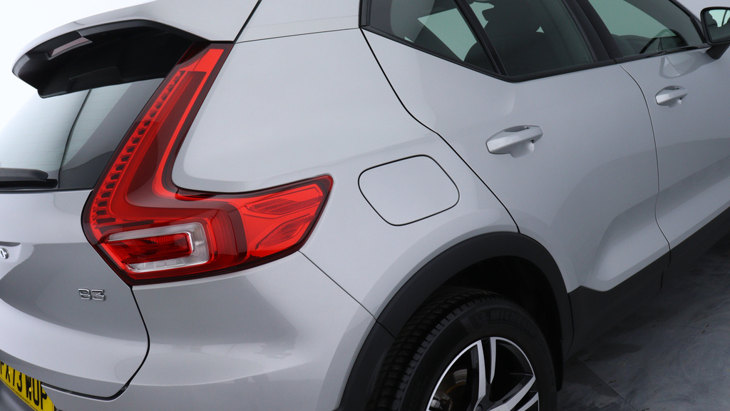 Volvo XC40 1.5H T4 Recharge 10.7Kwh Plus Euro 6 Ss Silver #37