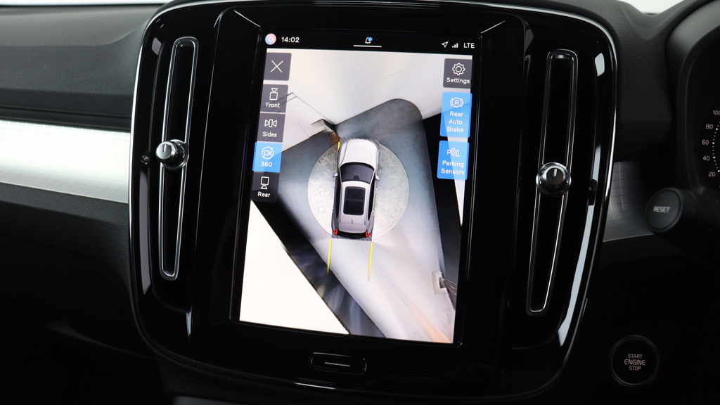 Volvo XC40 1.5H T4 Recharge 10.7Kwh Plus Euro 6 Ss Silver #19