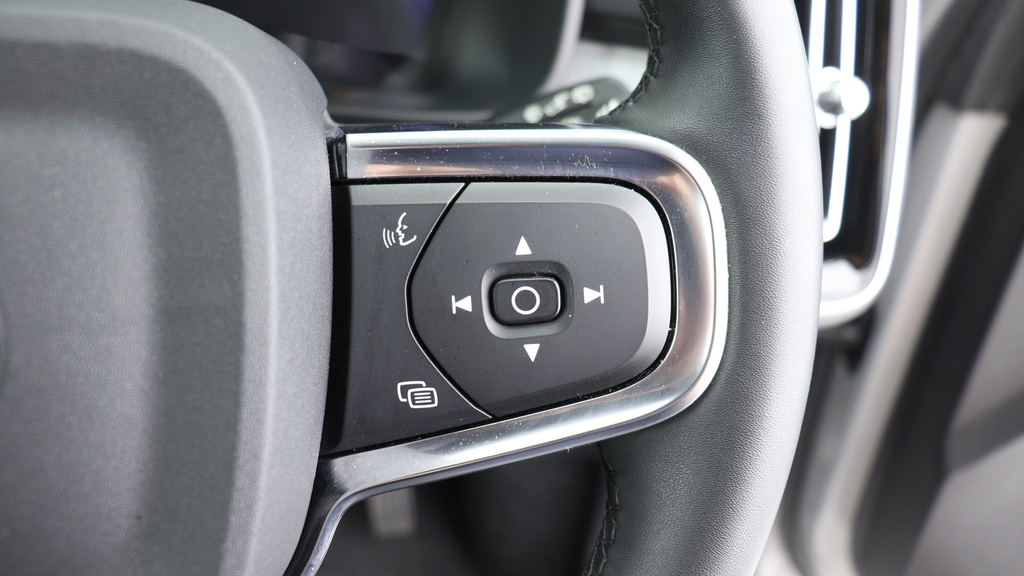 Volvo XC40 1.5H T4 Recharge 10.7Kwh Plus Euro 6 Ss Silver #22
