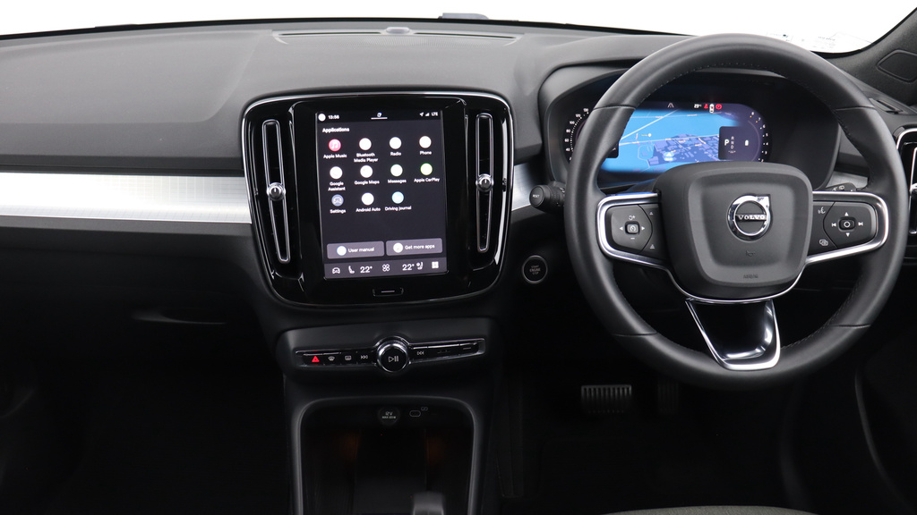 Volvo XC40 B3 P Plus Dark Low Tax, Park Camera, Heated Sea #5