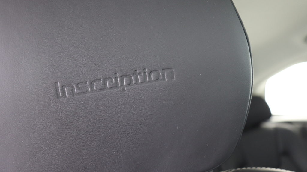 Volvo XC60 T4 Edition Sunroof, Rear Camera, T4 Edition Grey #31