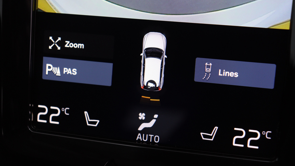 Volvo XC60 T4 Edition Sunroof, Rear Camera, T4 Edition Grey #48