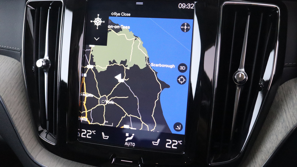 Volvo XC60 T4 Edition Sunroof, Rear Camera, T4 Edition Grey #18