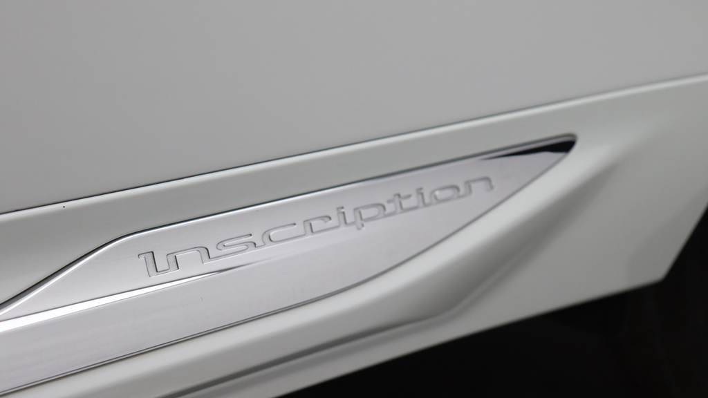 Volvo XC60 T4 Edition Sunroof, Rear Camera, T4 Edition Grey #26