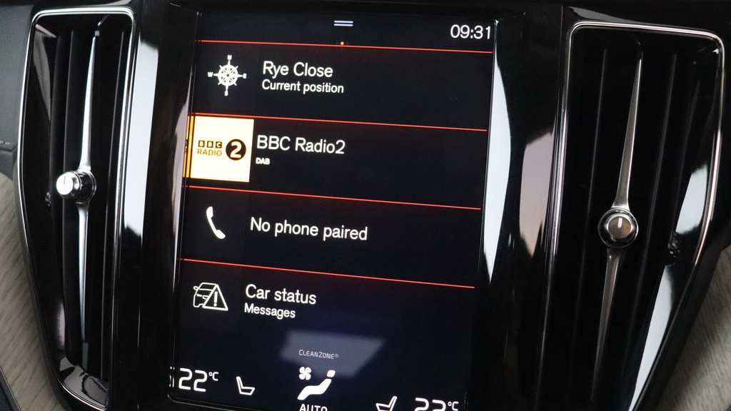 Volvo XC60 T4 Edition Sunroof, Rear Camera, T4 Edition Grey #17