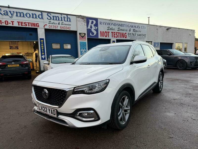 MG HS 1.5 T-gdi Exclusive Dct White
