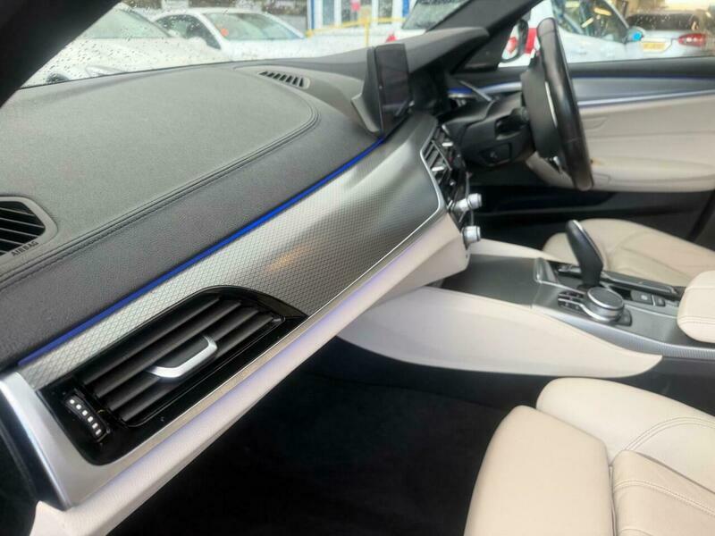 BMW 5 Series 530D Xdrive M Sport Black #29