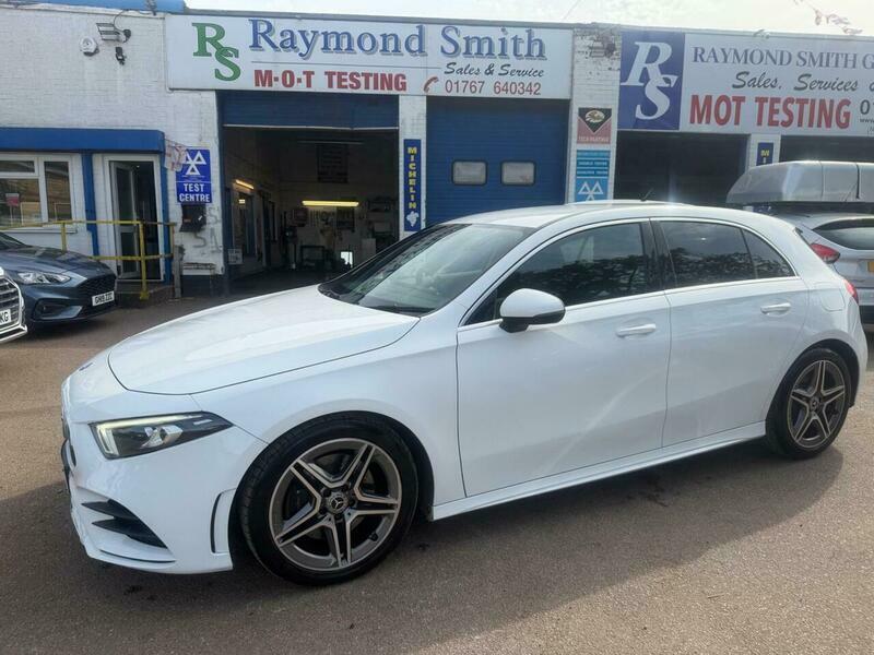 Mercedes-Benz A Class 2.0 A220 Amg Line White #2