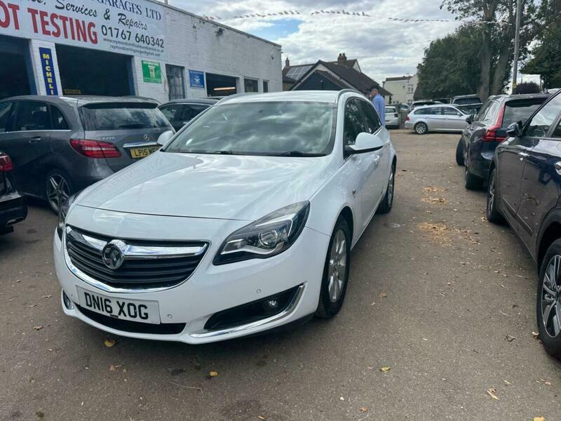 Vauxhall Insignia 1.6 Cdti Ecoflex Sri White #2