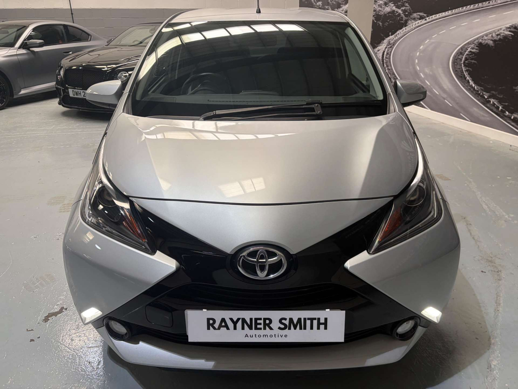 Toyota Aygo X X-pression Vvt-i Silver #5
